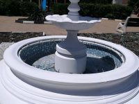 Ремонтираха и пребоядисаха Светещия фонтан в Кнежа