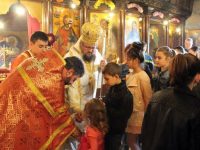 Врачанският митрополит Григорий отслужи света литургия в Кнежа