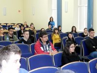 713 кандидат-студенти ще се явят на изпита по химия днес в Медицински университет – Плевен