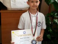Първокласник от НУ „Христо Ботев“ – Плевен със сребърен медал от международния турнир „Математика без граници“