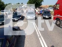 Блокираха пътя Плевен – Русе след побой на охранители над мъж от Славяново