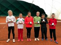 Нови успехи за плевенските тенисистки Роси Денчева и Йоана Константинова