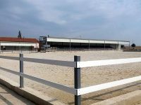 Най-новата и модерна конна база в България край Садовец ще е домакин на първи официален турнир по прескачане на препятствия в неделя