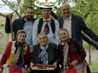 Кулинарите от Асеново впечатлиха Манчев и Шишков със своята рецепта за кълбъсъ