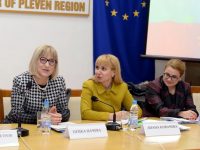 Цецка Цачева откри в Плевен конференция по въпросите на родителската отговорност