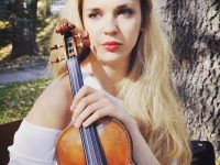 Цигуларката Зори Иларионова ще участва в спектакъла на Нешка Робева „Няма такова шоу“