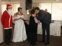Депутатът Стефан Бурджев уважи Коледното тържество на Клуб на хора с увреждания и пенсионери в Плевен