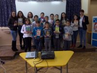 Студенти четат заедно с четвъртокласници на ОУ „Лазар Станев”-Плевен