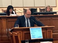 Владислав Николов представи доклад по законопроекта за изменение и допълнение на Закона за митниците