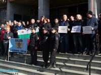 На втори протест в Плевен излизат днес надзиратели и съдебни охранители