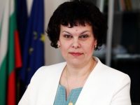 Зам.-министър Таня Михайлова открива в Плевен национално съвещание на директорите на училищата по туризъм