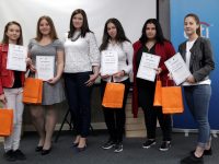 Ученици от Плевен с отличия от Националното състезание за финансова грамотност „Финансов лагер“