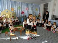Български пролетни празници пресъздадоха децата в ДГ „Локомотив“ – Левски