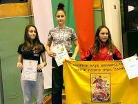 Плевенчанката Алекс Димитрова с два златни медала на Държавното по кикбокс