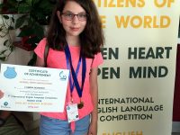 Ученичка от град Левски се нареди сред най-добрите в света на международно състезание по английски език