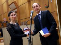 Плевенчанката Инна Диловска с награда за дебют на церемонията „Музикант на годината 2017“