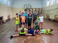 Юноша на баскетболния „Спартак“ тренира деца в Плевен