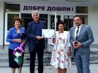 Чавдар Тошков, преподавател в МГ „Гео Милев”, удостоен с наградата за учител-новатор