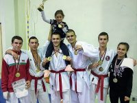 Каратеките на КБИ „Петромакс” донесоха медали от международен турнир