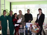 Подаръци за първото бебе на 2019 година в община Кнежа