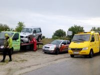 Катастрофа заради отнето предимство стана на пътя Плевен – Русе (снимки)