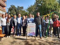 Евродепутатът Илхан Кючюк откри днес обновена детска площадка в жк „Сторгозия”