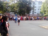 184 осмокласници прекрачиха днес прага на ПГПЧЕ – снимки