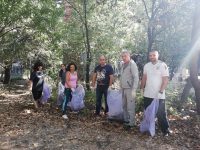 ЖЕНИ ГЕРБ в Плевен подкрепи кампанията „Да изчистим България заедно“