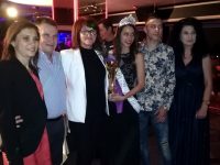 Габриела Петрова се окичи с титлата Мис „Македонско девойче“ на конкурс в Плевен
