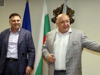 Кралев и Петров: Местната власт не е направила нищо за спорта в Плевен