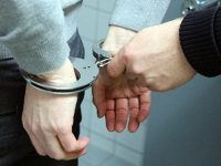 Трима в ареста заради наркотици, извършено е претърсване на апартамент в „Сторгозия“