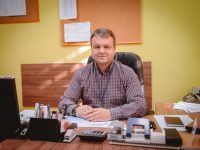 Директорът на НУ „Христо Ботев“ Цветелин Горанов за извънредното положение, учебния процес и уроците за всички нас