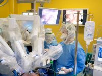 Симулация на робот-асистирана операция в условията на COVID-19 се проведе в плевенска болница