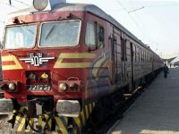 Локомотив на пътнически влак се запали в движение, няма пострадали пътници