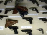 Изложба на хладно и огнестрелно оръжие гостува в Кнежа