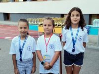 Ученици от НУ „Христо Ботев“ – Плевен завоюваха медали в турнира „Математика без граници“