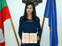 Гергана Нейкова от МГ – Плевен удостоена с национална диплома на МОН