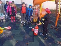 Децата на ДГ „Теменуга“ се включиха в тренировъчни действия в случай на пожар
