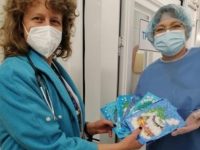 Коледни картички стоплиха сърцата на ковид пациенти в УМБАЛ – Плевен
