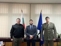 Областният управител проведе работна среща с началника на Военно окръжие I степен – Плевен