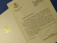 Майя Ананиева и децата от арт школа „Колорит“ получиха поздравително писмо от президента Румен Радев