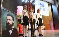 Честванията по повод 90-та годишнина на ИНУ „Христо Ботев“ се превърнаха в празник на града – снимки