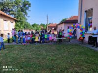 ОУ „Христо Ботев“ в село Асеновци празнува патронния си празник