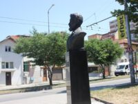 Приключва реставрацията на бюст-паметника на Христо Ботев