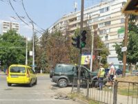 Две жени пострадаха след катастрофата на кръстовището на „Сан Стефано“ и булевард „Христо Ботев“