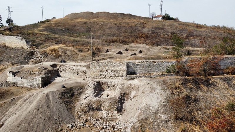 Започнаха отново археологическите проучвания на „Никополската крепост“