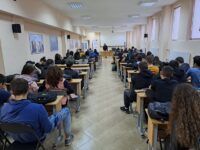 Образователни лекции за ученици изнасят плевенски магистрати