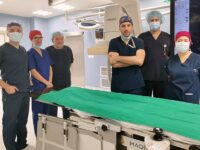 Съдови хирурзи от „Сърце и Мозък“ спасиха живота на 65-годишен мъж с аневризма на коремната аорта