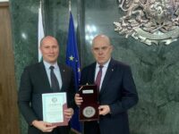 Прокурор Иво Радев от Окръжна прокуратура е награден с отличие от главния прокурор