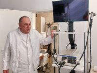 Преди 25 години д-р Вълчанов създава кабинета по гастроентерология в ДКЦ II Плевен